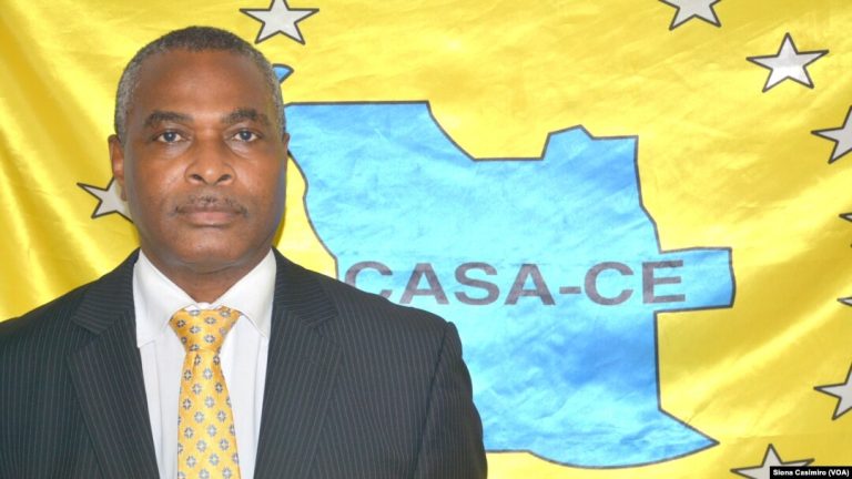 CHIVUKUVUKU CRIOU A CASA-CE COM DINHEIRO DE ZEDÚ