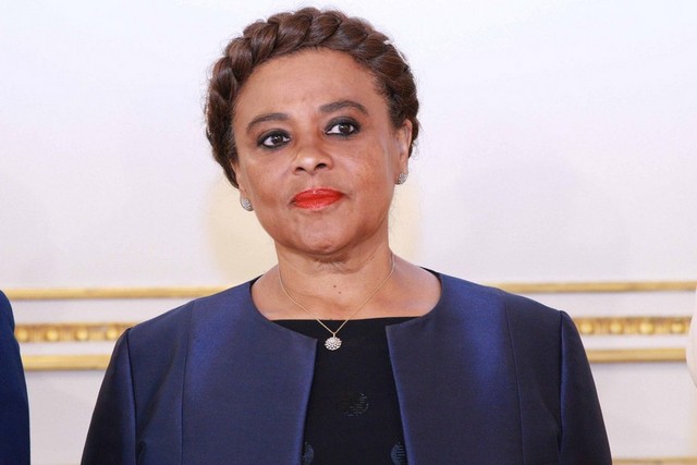 Ex-presidente da Assembleia sente-se “humilhada” e recusa continuar como deputada