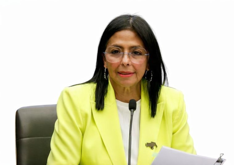 Tribunal supremo da Venezuela ordena que Delcy Rodríguez assuma a presidência interina