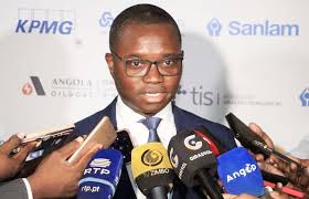 Prostituto tenta proteger seus colegas de profissão no tribunal: MP diz que Leiria PCA da AGT não é virgem