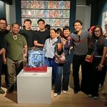 Rajata Hakim: jovem talento indonésio transforma memórias e identidade em arte no coração de Jakarta